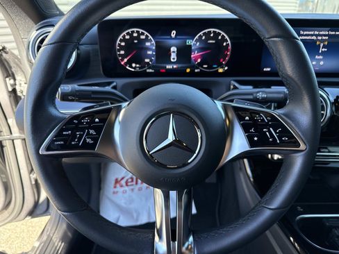 Used 2024 Mercedes-Benz CLA 250 4MATIC image 28