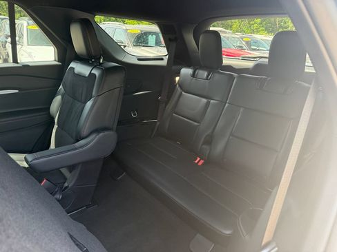 Used 2025 Ford Explorer ST AWD/4WD image 25