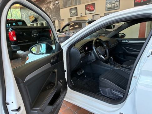 Used 2024 Volkswagen Jetta Sport FWD image 14