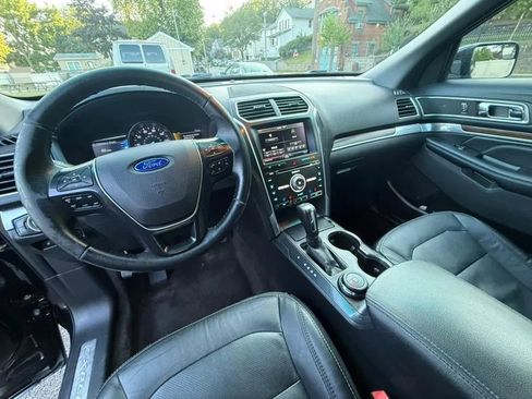 Used 2016 Ford Explorer Limited image 15