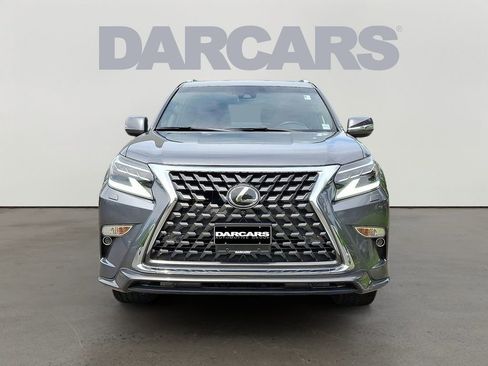 Used 2023 Lexus GX 460 Luxury image 2