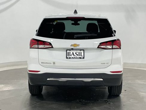 Used 2024 Chevrolet Equinox LT AWD/4WD image 11