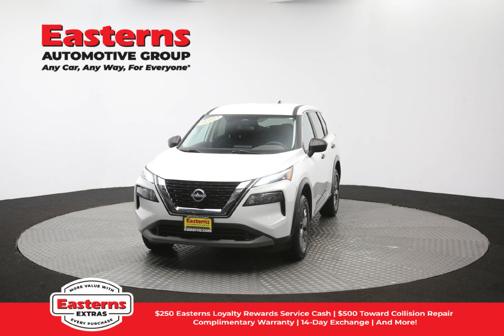 Used 2023 Nissan Rogue S AWD/4WD image 56