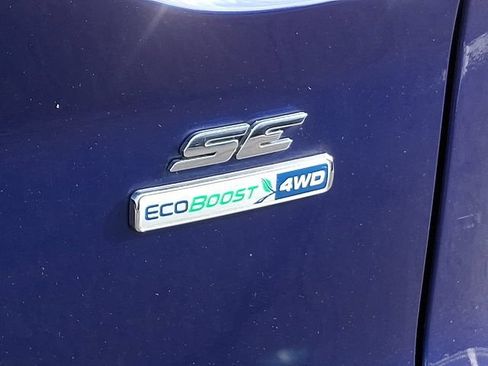 Used 2016 Ford Escape SE AWD/4WD image 36