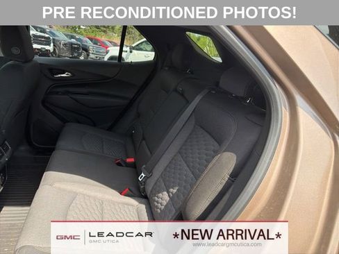 Used 2019 Chevrolet Equinox LT AWD/4WD image 19