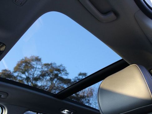 Used 2021 Hyundai Santa Fe SEL w/ Convenience + Premium Package image 24