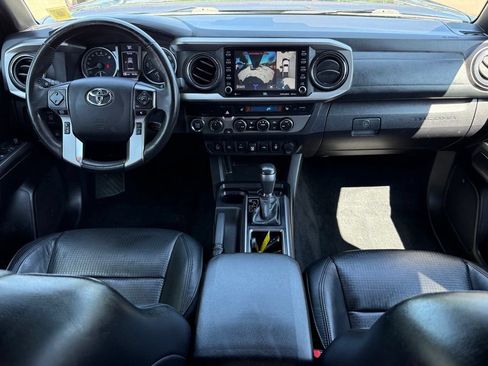 Used 2021 Toyota Tacoma Limited w/ Nightshade Package AWD/4WD image 32