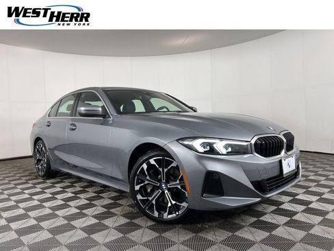 Used 2025 BMW 330i xDrive Sedan w/ Premium Package image 1