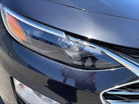 Used 2023 Chevrolet Malibu LT FWD image 26
