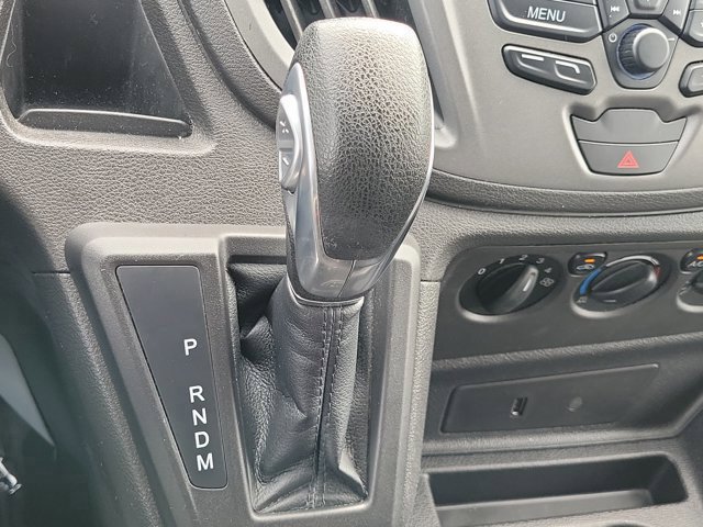 Used 2018 Ford Transit 350 XL RWD image 31