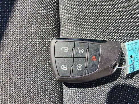 New 2026 Chevrolet Traverse LT w/ LPO, Floor Liner Package FWD image 26