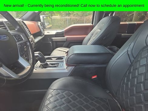 Used 2019 Ford F150 Platinum w/ Equipment Group 701A Luxury AWD/4WD image 12