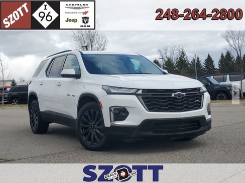 Used 2023 Chevrolet Traverse RS w/ LPO, Floor Liner Package image 1