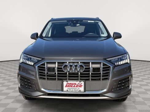 Used 2023 Audi Q7 Premium Plus w/ Premium Plus Package image 2