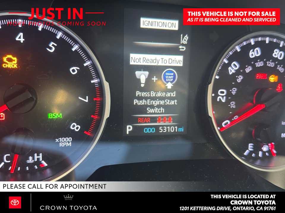 Used 2020 Toyota RAV4 XLE Premium FWD image 9