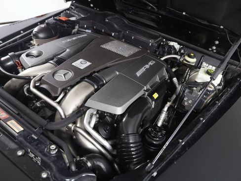 Used 2017 Mercedes-Benz G 63 AMG 4MATIC image 25