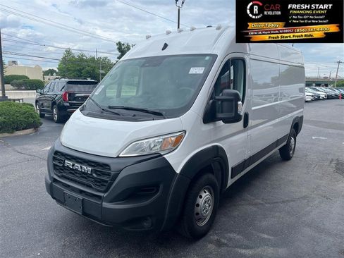 Used 2023 RAM ProMaster 2500 FWD image 3