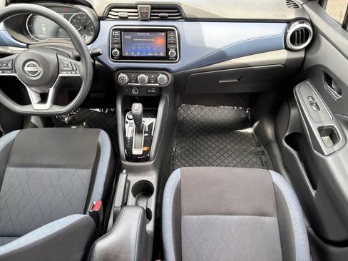 Used 2023 Nissan Versa SV FWD image 14