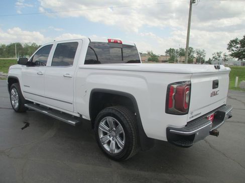 Used 2018 GMC Sierra 1500 SLT AWD/4WD image 12