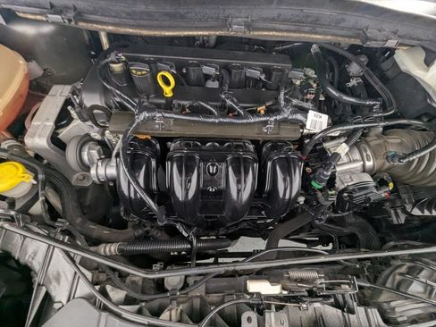 Used 2018 Ford Escape S FWD image 9
