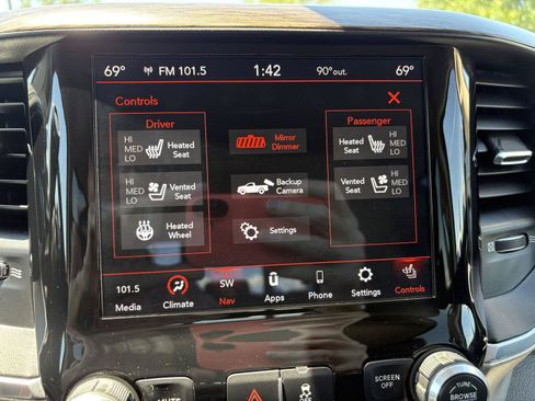 Used 2020 RAM 2500 Laramie AWD/4WD image 20