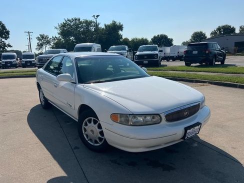 Used 2001 Buick Century Custom w/ Premium Pkg FWD image 11