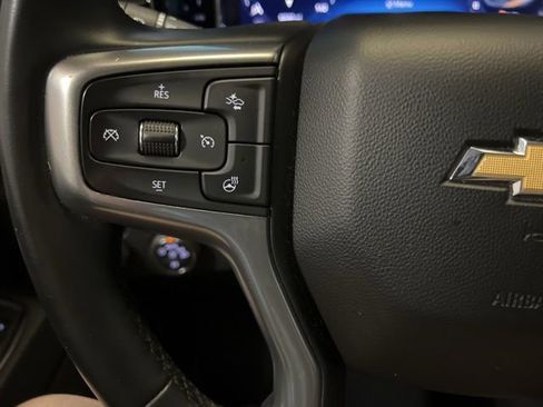 Used 2025 Chevrolet Silverado 2500 LT w/ Convenience Package image 47