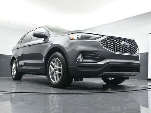 Used 2023 Ford Edge SEL w/ Convenience Package AWD/4WD image 24