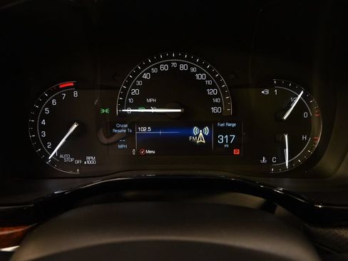 Used 2018 Cadillac XT5 Luxury w/ Driver Awareness Package AWD/4WD image 25