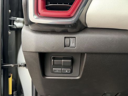 New 2025 GMC Canyon AT4 w/ AT4X AEV Edition AWD/4WD image 31
