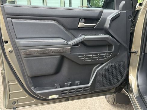 New 2026 Toyota Tacoma Limited AWD/4WD image 13