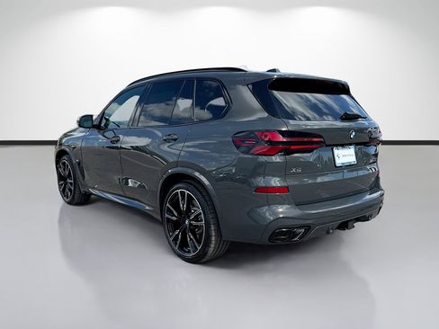New 2026 BMW X5 M60i image 5