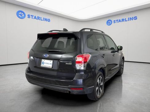 Used 2017 Subaru Forester 2.5i Premium w/ All-Weather Package AWD/4WD image 8