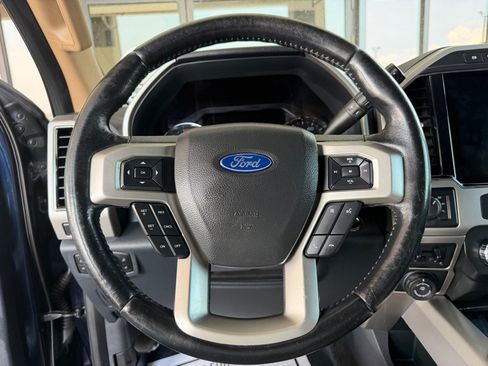Used 2022 Ford F350 Lariat w/ Lariat Ultimate Package AWD/4WD image 8