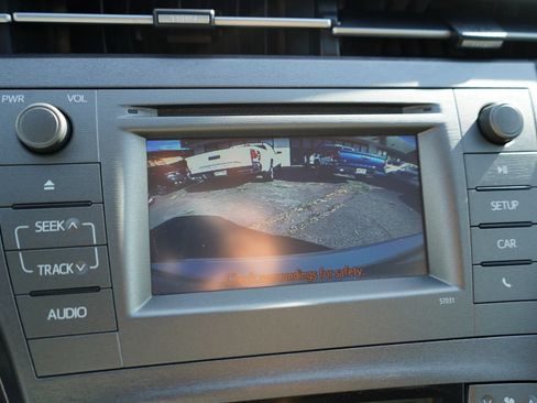 Used 2015 Toyota Prius Two FWD image 25