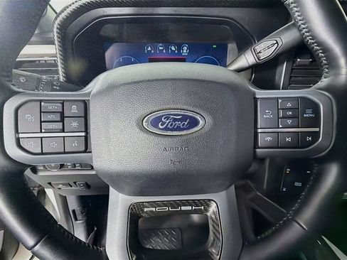 Used 2024 Ford F250 Lariat w/ Lariat Ultimate Package AWD/4WD image 13