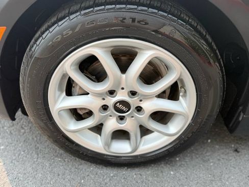 Used 2019 MINI Cooper 2-Door Hardtop FWD image 14