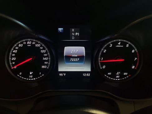 Used 2017 Mercedes-Benz C 300 Sedan w/ Premium 1 Package image 23