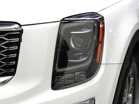 Used 2020 Kia Telluride EX image 41