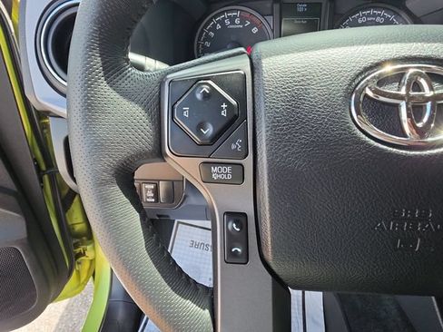 Used 2023 Toyota Tacoma TRD Off-Road w/ Technology Package AWD/4WD image 24