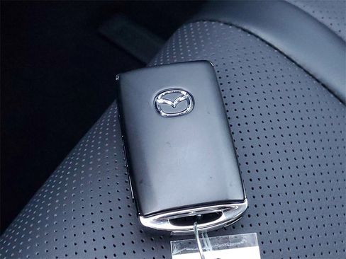 New 2026 MAZDA CX-50 AWD 2.5 Hybrid w/ Weather Package image 33