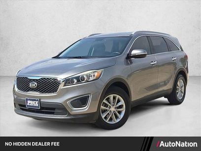 Used 2017 Kia Sorento FWD w/ LX Convenience Package
