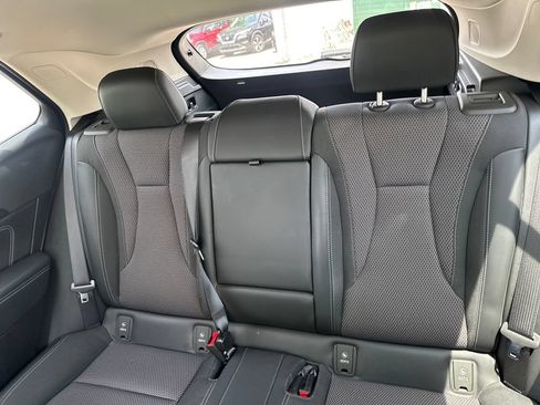 Used 2023 Buick Envision Preferred w/ Sport Touring Package AWD/4WD image 50