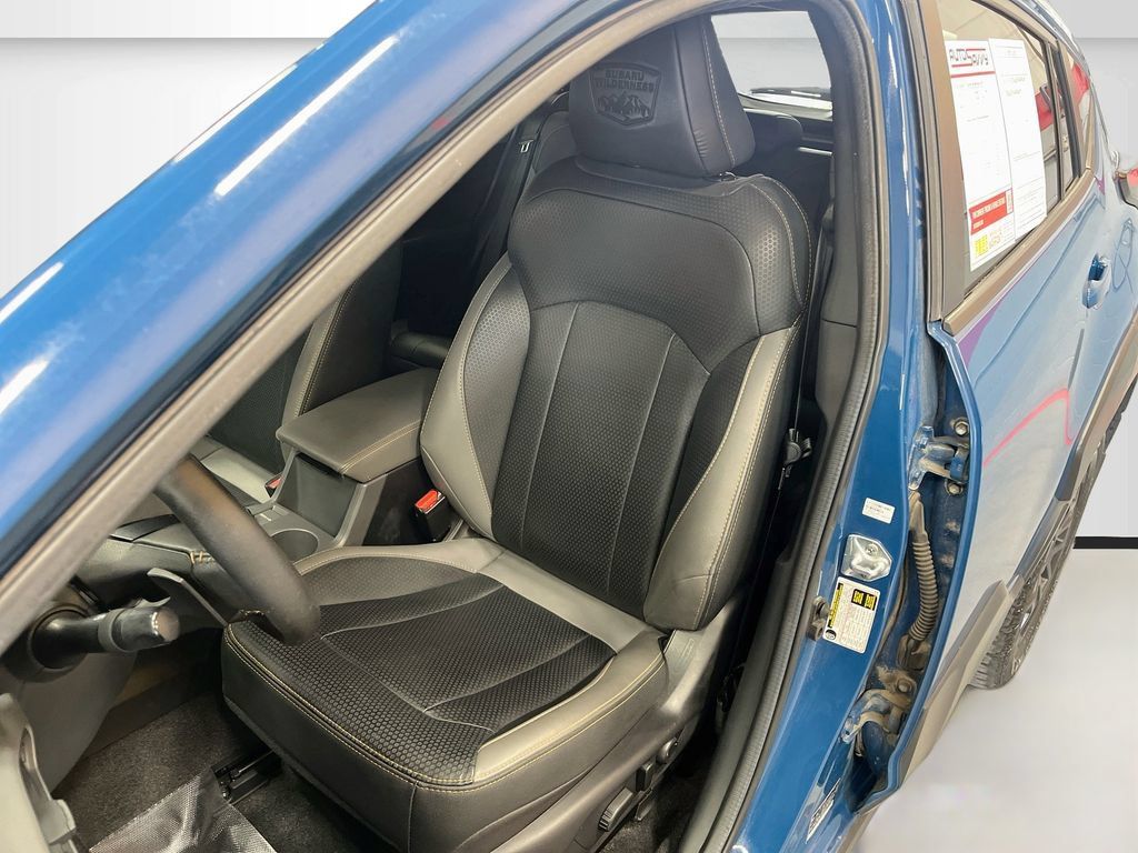 Used 2024 Subaru Crosstrek 2.5i Wilderness w/ Crosstrek Mirror Package AWD/4WD image 19
