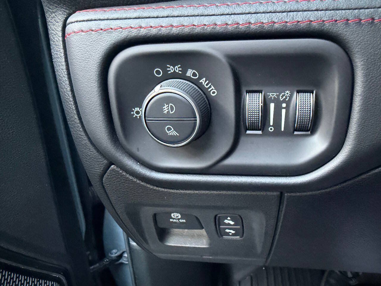 Used 2021 RAM 1500 TRX w/ TRX Lanuch Edition AWD/4WD image 39
