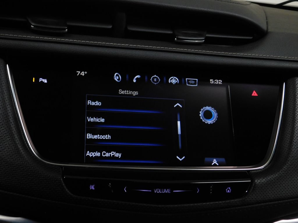Used 2017 Cadillac XT5 FWD image 40