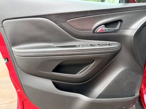 Used 2017 Buick Encore Essence FWD image 17