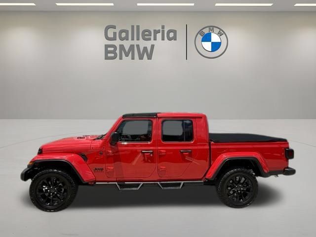 Used 2025 Jeep Gladiator Sport AWD/4WD image 12