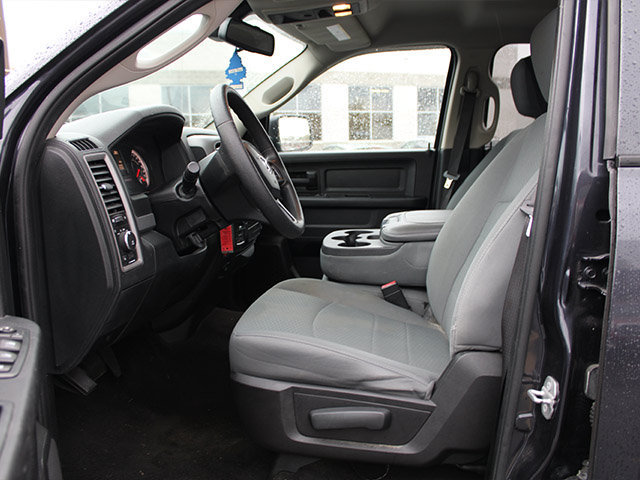 Used 2016 RAM 1500 Express w/ Popular Equipment Group AWD/4WD image 12
