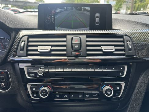 Used 2015 BMW M3 RWD image 25